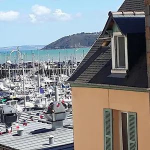  Appartement Appartement, Port De France