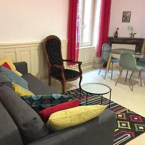 Cap Coutellerie - Sejours Pros Ou Familles En Hypercentre De Thiers